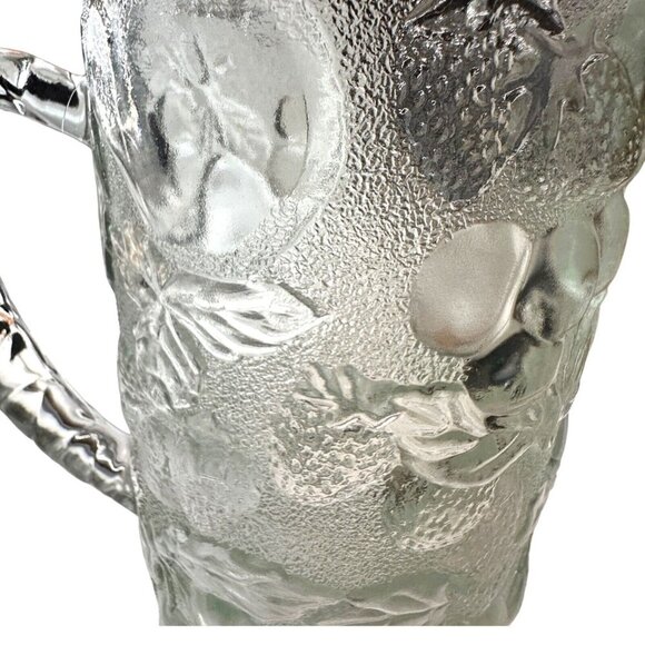 VTG Libbey Orchard Fruit Clear Pitcher + 2 Glasses Pressed Glass Raised Fruit - Picture 11 of 15